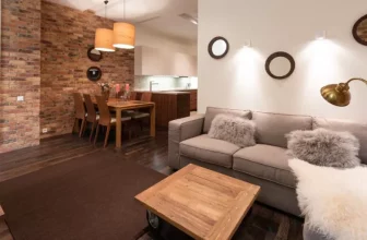 What Are the Essentials of a Balanced Furniture Layout?